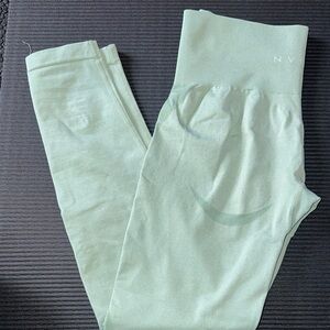 NVGTN Mint Green High-Rise Performance Leggings